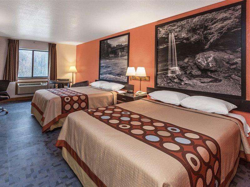 Отель Super 8 By Wyndham Uniontown Pa Экстерьер фото