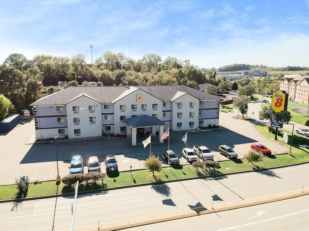 Отель Super 8 By Wyndham Uniontown Pa Экстерьер фото