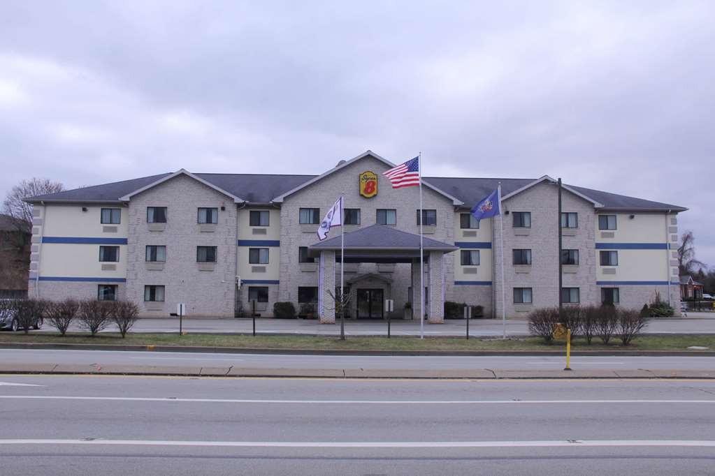 Отель Super 8 By Wyndham Uniontown Pa Экстерьер фото